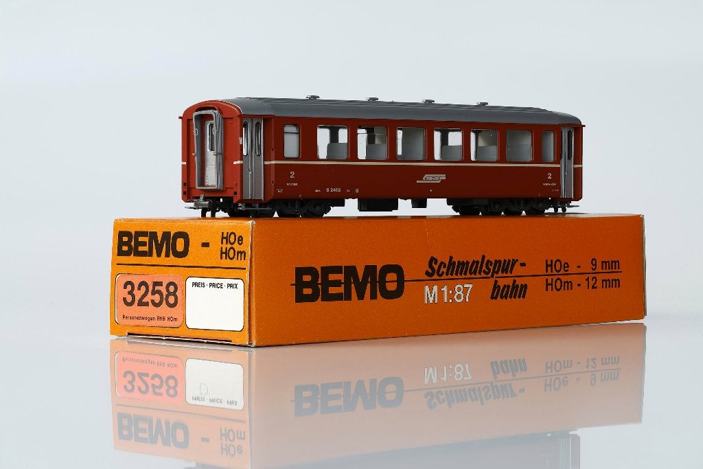 Bemo RhB 4-Assig Personenrijtuig 2e Klasse, B 2456, Overige merken, Gelijkstroom, Ophalen of Verzenden, Analoog