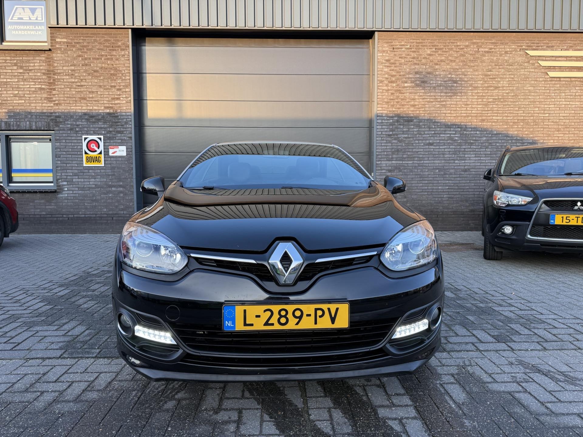 Renault Mégane Coupé-Cabriolet 1.2 TCe Privilège | 2E EIG, Auto's, Voorwielaandrijving, Euro 5, Gebruikt, 4 cilinders