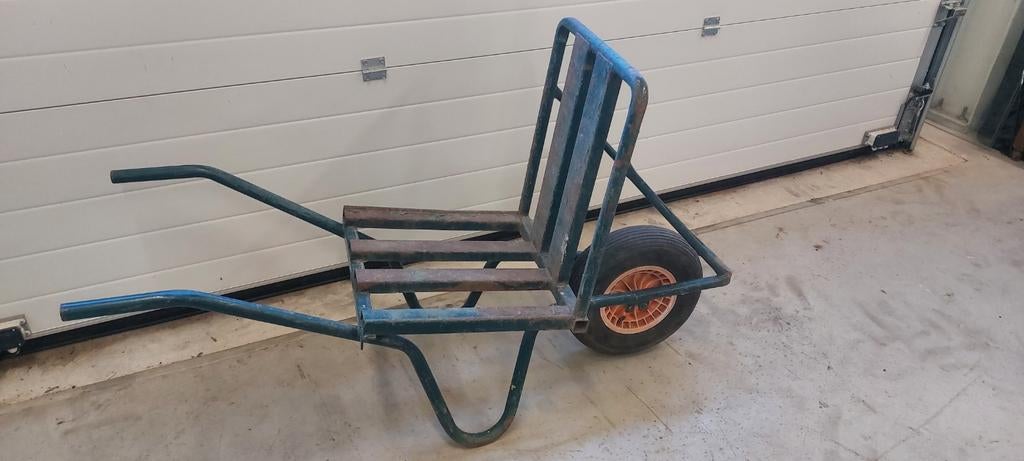 Steenkruiwagen, Tuin en Terras, Ophalen, Gebruikt, Handmatig, Eenwielig
