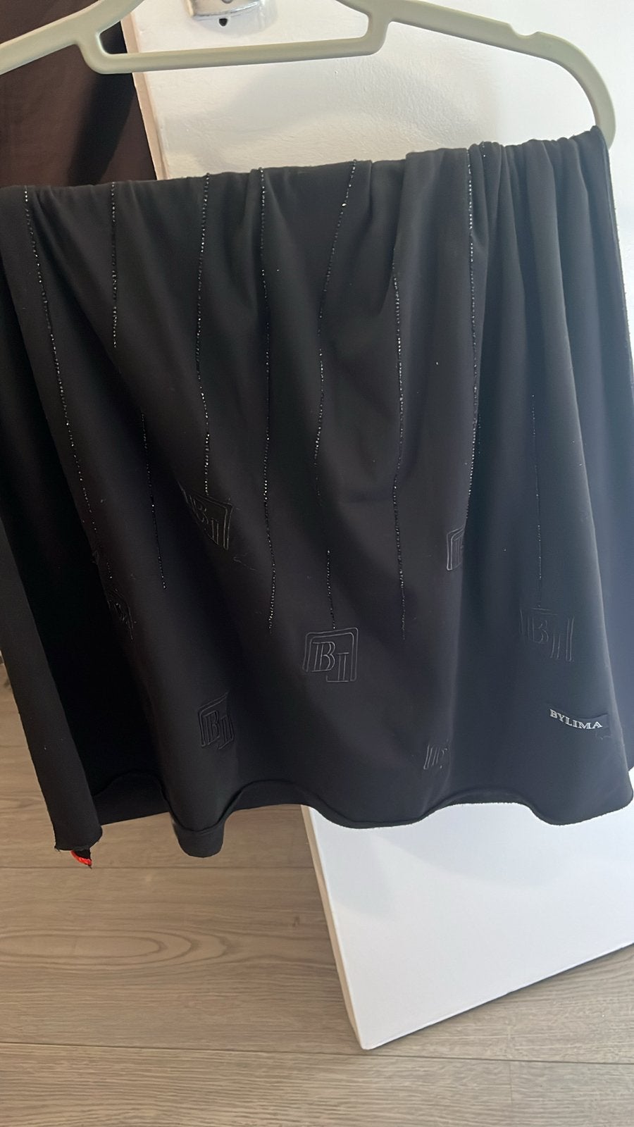 Zwarte BYLIMA hoofddoek moet zsm weg 200x75, Ophalen of Verzenden, Zo goed als nieuw, Maat 38/40 (M), Sjaal