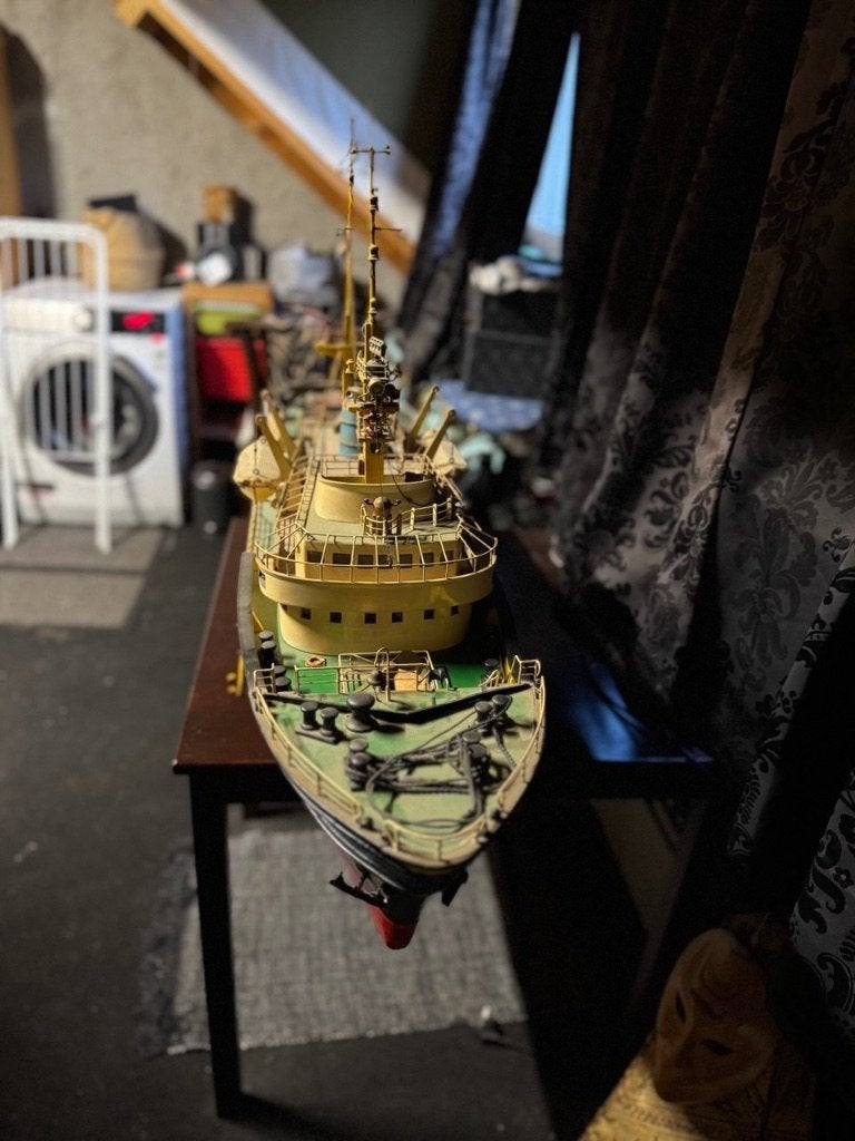 De Zwarte Zee modelbouw boot, Ophalen, Gebruikt, 1:32 tot 1:50