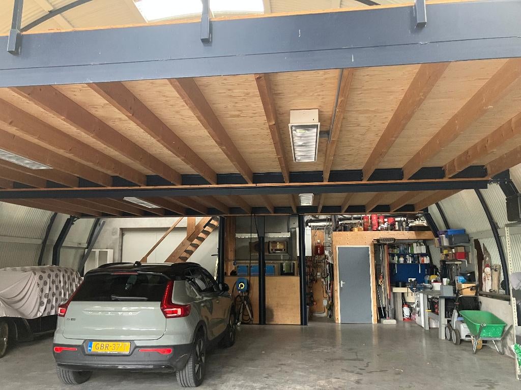 verdiepings vloer +/- 90m² + stalen liggers en staanders, Ophalen, Gebruikt, Multiplex, 20 tot 50 mm