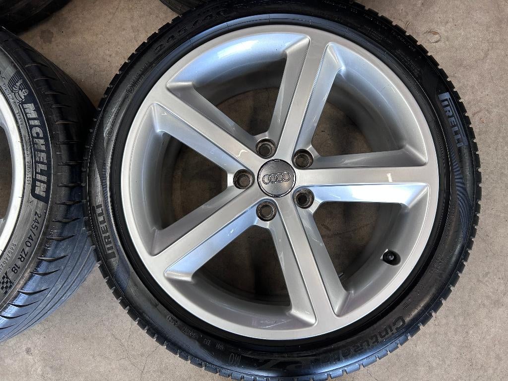 18 inch originele velgen + zomerbanden Audi A4 B8, Auto-onderdelen, Banden en Velgen, Ophalen of Verzenden, Band(en), Personenwagen