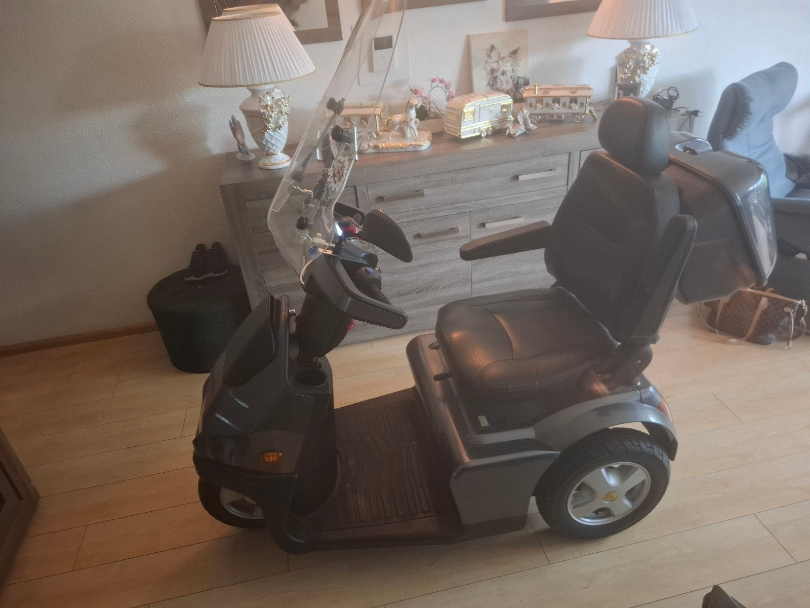 scootmobiel afikim s3, Ophalen