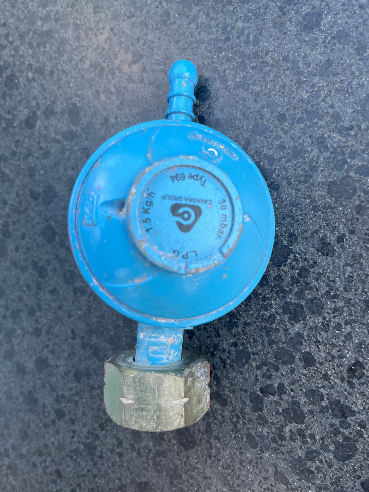 Cavagna Group Type 694 LPG Gasdrukregelaar 30 mbar, Caravans en Kamperen, Ophalen, Gebruikt