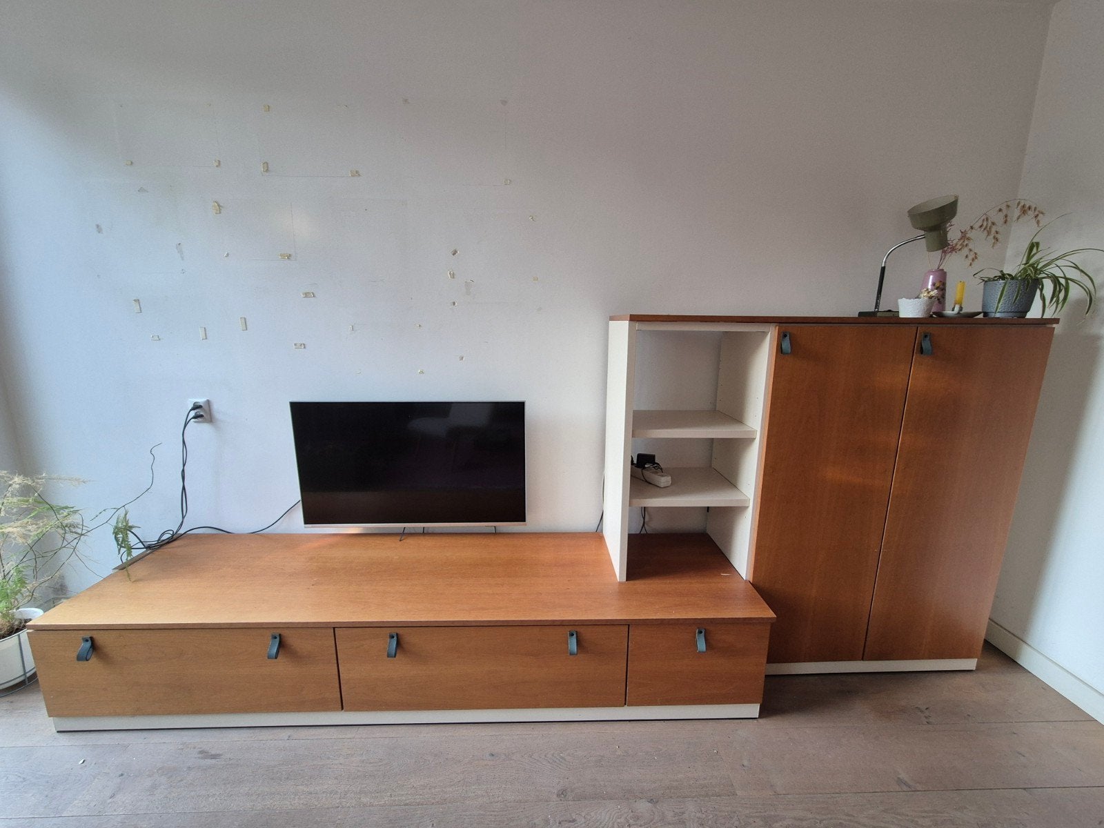Molteni wandkast, Huis en Inrichting, Ophalen, Gebruikt, 100 tot 150 cm, 200 cm of meer