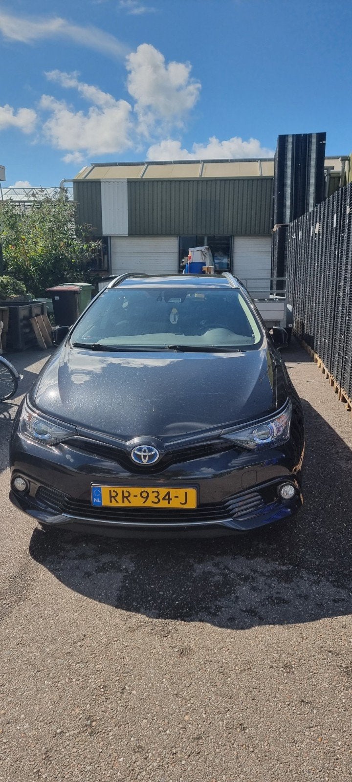 Toyota Auris 1.8 Hybrid 99pk CVT 2018 Zwart, 28 km/l, Zwart, Origineel Nederlands, 1798 cc