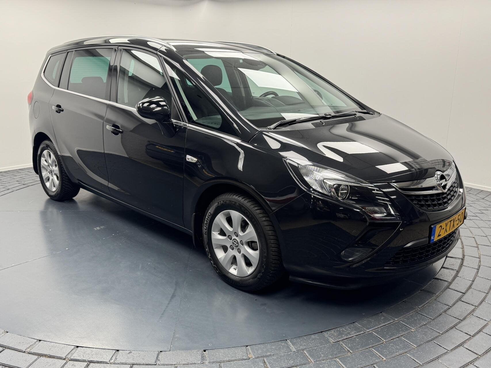 Opel Zafira Tourer 1.4i Cosmo Automaat-Trekhaak-Navigatie-Cr, Auto's, Opel, Gebruikt, 4 cilinders, Met garantie (alle), Zwart