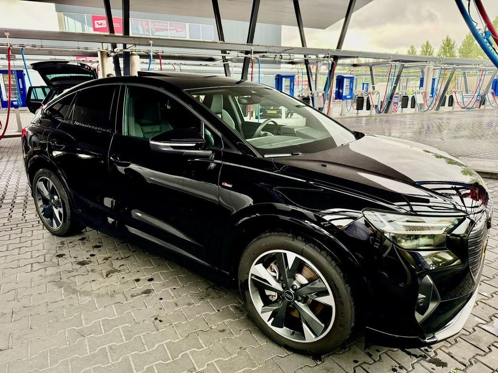 Audi Q4 SPORTBACK E-TRON (Private Lease Overname), Auto's, Audi, Bedrijf, Te koop, Q4 e-tron, Achteruitrijcamera, Airbags, Airconditioning