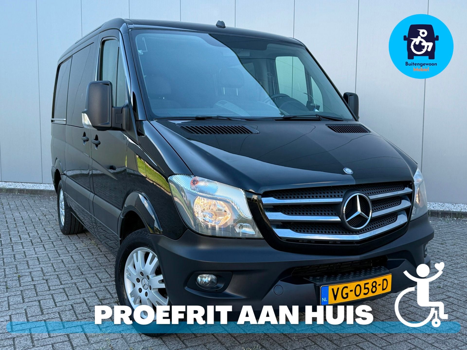 Mercedes-Benz Sprinter Zelfrijder of Rolstoel voorin | Rolst, Auto's, Bestelauto's, Automaat, Gebruikt, Zwart, 4 cilinders