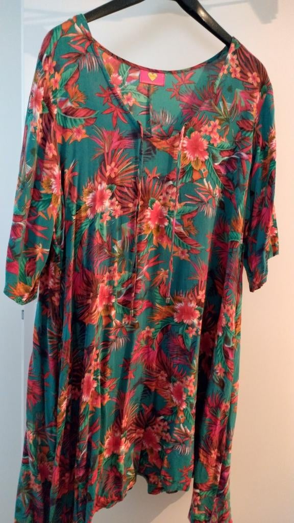 Tantilly jurk (Carlijn) in Hawaii kleuren, Maat 46/48 (XL) of groter, Ophalen of Verzenden, Zo goed als nieuw, Tantilly