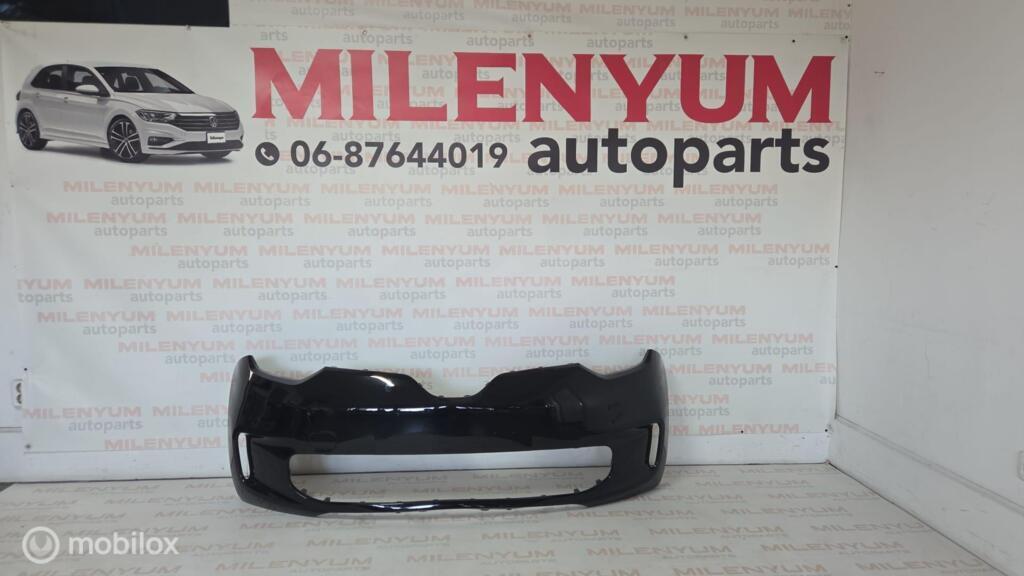Voorbumper imitatie zwart GNE Renault Twingo ('20-'23), Voorbumper renault twingo, Nieuw, Ophalen of Verzenden, Bumper