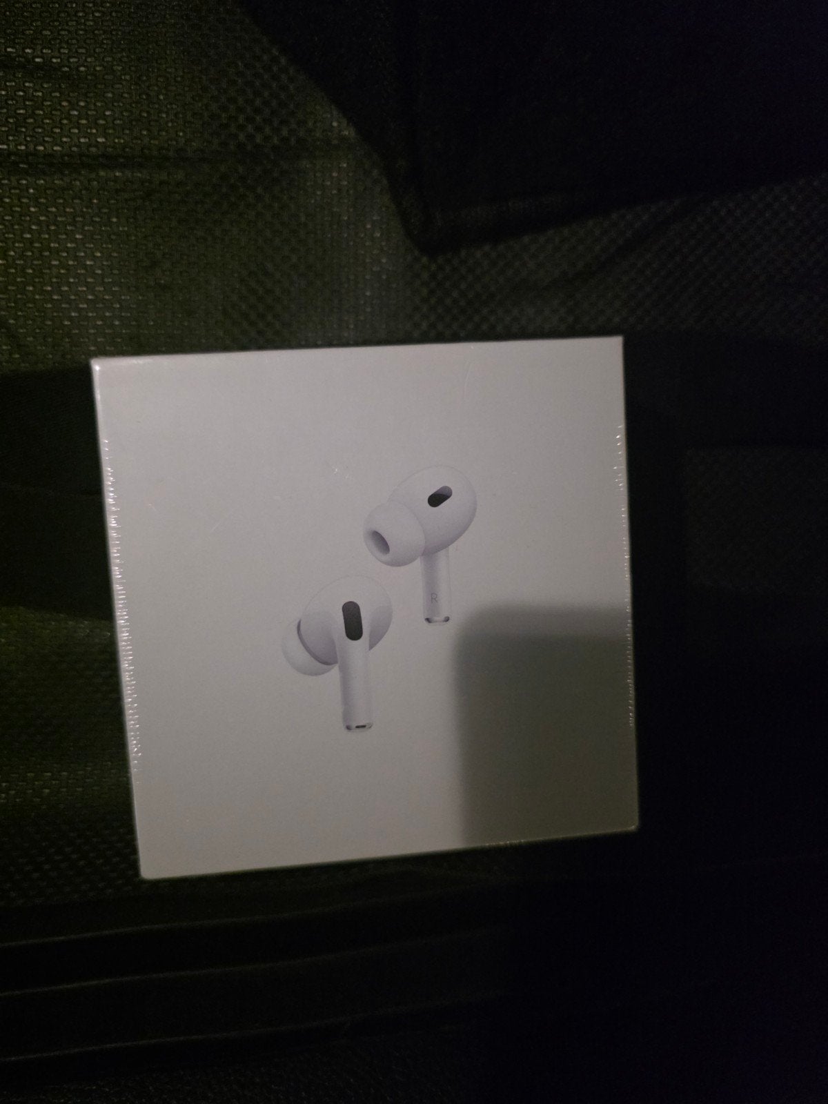 Airpods pro 2 with magsafe charging case USB-C, Ophalen of Verzenden