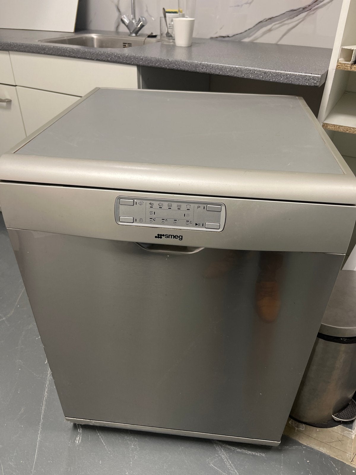 Smeg Vrijstaande Vaatwasser - Zilver, Ophalen, Gebruikt