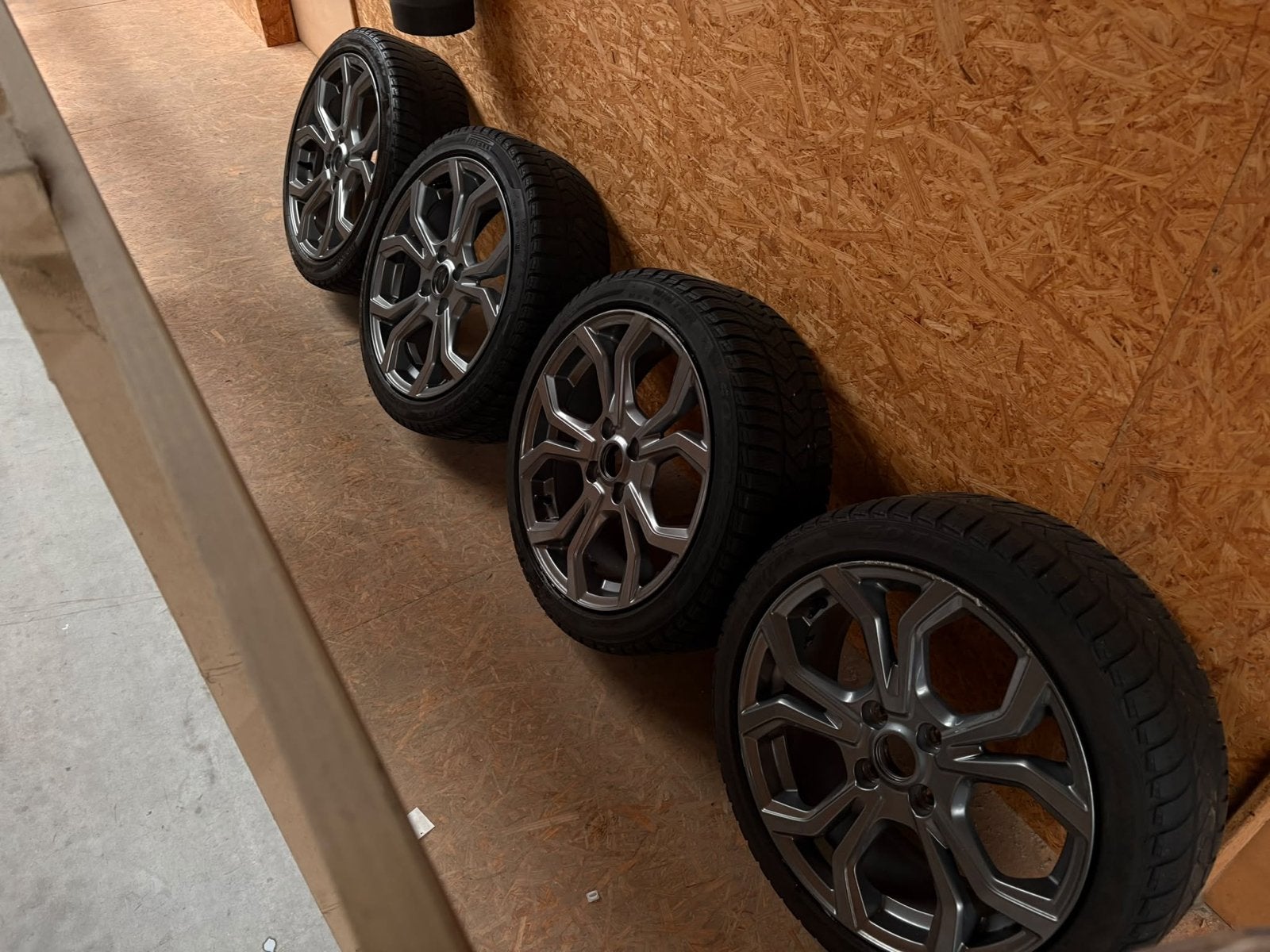 Originele Ford Fiesta ST Line Velgen (2021), Auto-onderdelen, Ophalen, Gebruikt, Banden en Velgen, 17 inch
