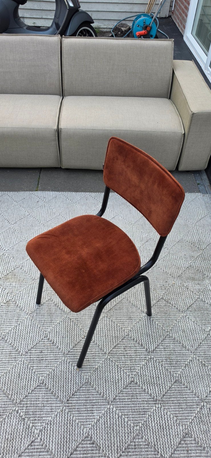 Goossens Eetkamerstoel Chaplin 4x - Velvet Copper 126, Huis en Inrichting, Stoelen, Ophalen, Gebruikt, Overige kleuren, Modern, Industrieel, Comfortabel