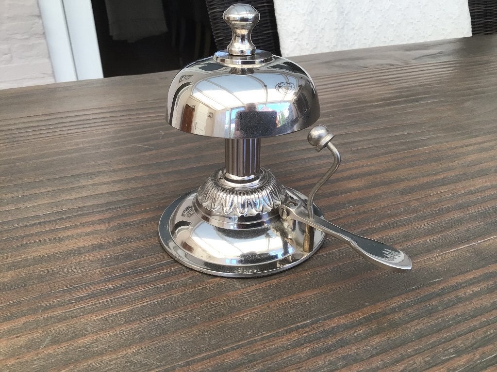 Hotel baliebel, Ophalen