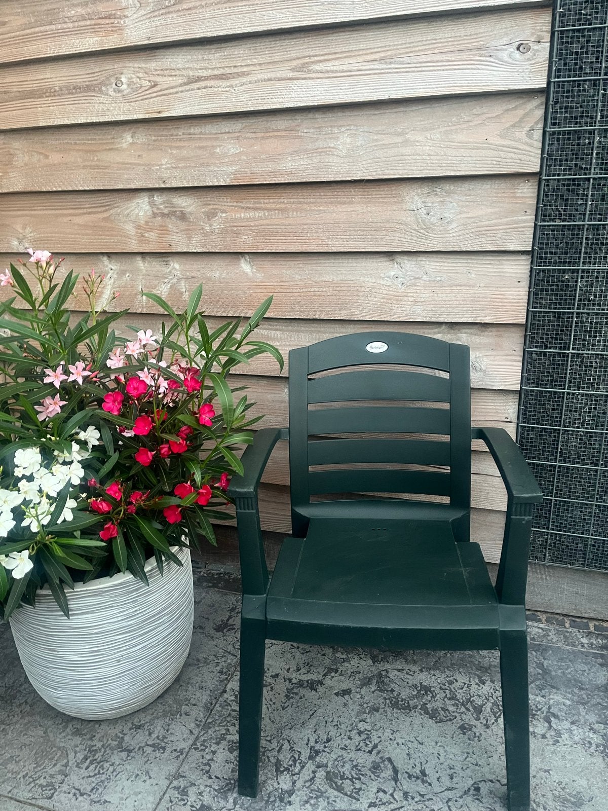 Donkergroene tuinstoel, Hartman, prima staat!, Ophalen, Gebruikt, Kunststof