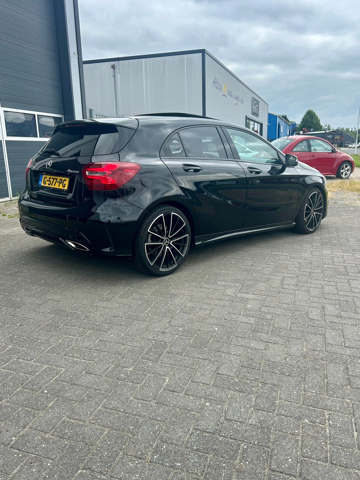 Foto 6 van Mercedes-Benz A-Klasse A220 d 177pk 7G-DCT 2017 Zwart