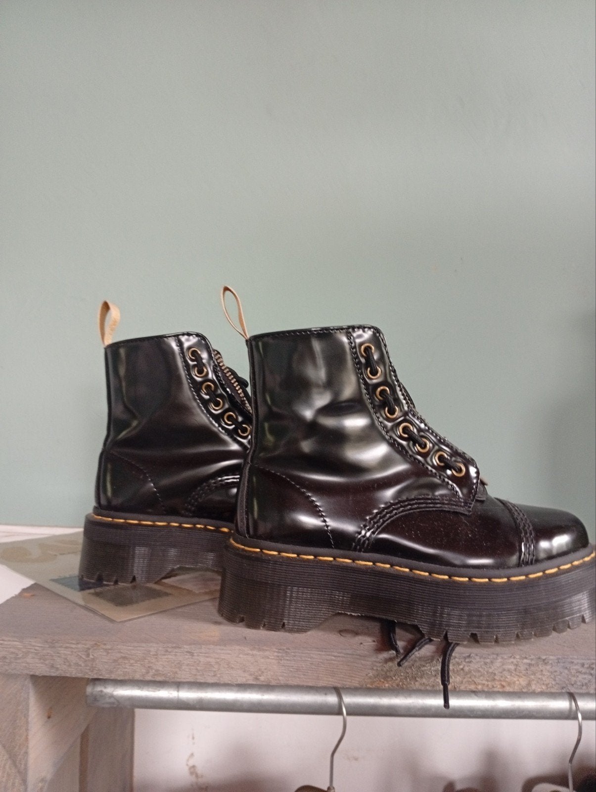 Dr. Martens Vegan Jadon II Mono Platform Boots Zwart MT 38, Zwart, Lage of Enkellaarzen, Nieuw, Ophalen of Verzenden