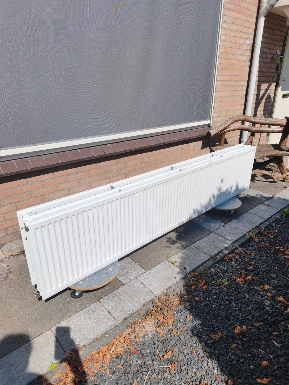 T33 radiator 240x50x16. 4915 Watt, Ophalen, 30 tot 80 cm, Hoog rendement (Hr), Radiator