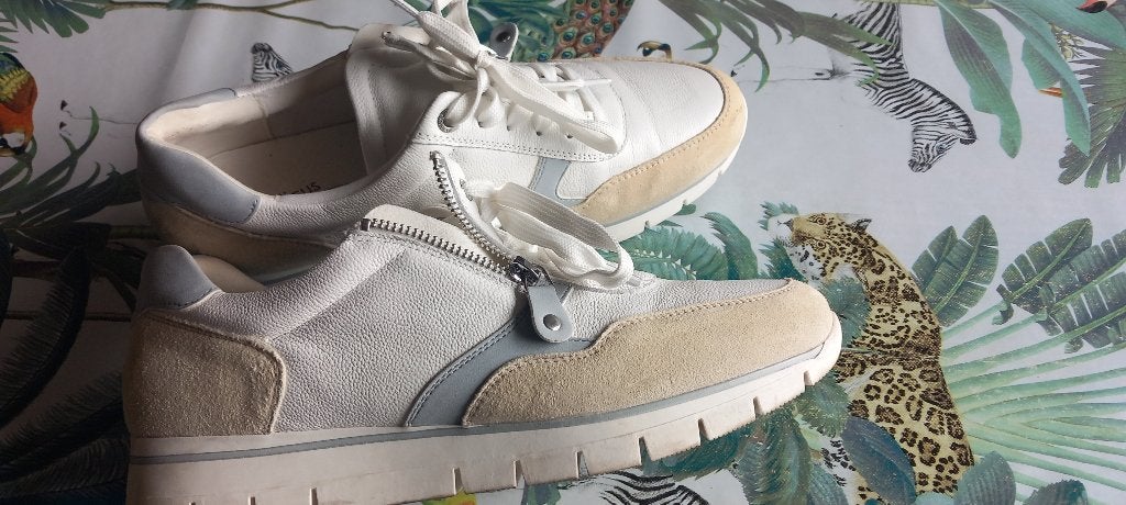 Schoenen, Medicus, Wit, Ophalen of Verzenden, Sneakers of Gympen