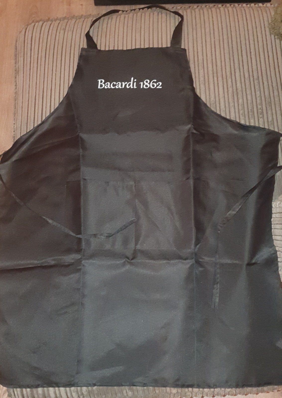Bacardi schort €7.50 per stuk, Ophalen of Verzenden, Nieuw, Gebruiksvoorwerp