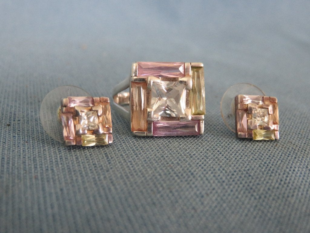 Design ring en oorstekers met stenen in zilver - 20e eeuw, Ophalen of Verzenden, Zo goed als nieuw, 17 tot 18, Dame