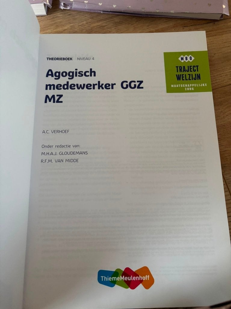 MBO boeken Persoonlijke Begeleider Maatschappelijke Zorg, Ophalen of Verzenden, Zo goed als nieuw, Overige niveaus