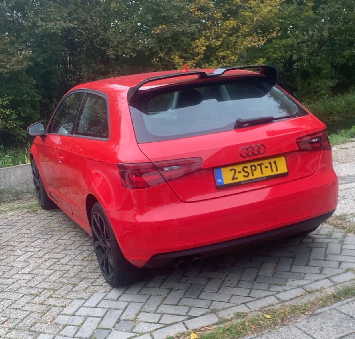 Audi A3 1.4 Tfsi 90KW 3D S-tronic 2013 Rood, Auto's, Euro 5, 4 cilinders, Overige bekleding, 122 pk