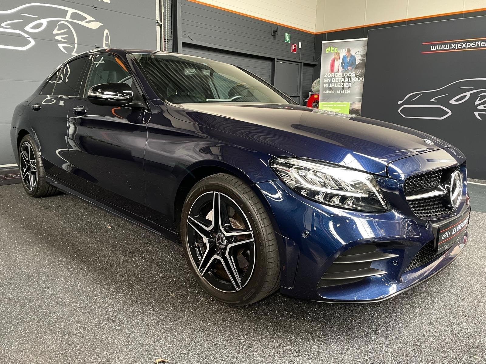Mercedes-Benz C-klasse 160 AMG NIGHT LEER LED FACELIFT Elekt, Automaat, Dealer onderhouden, Blauw, Automatische klimaatregeling