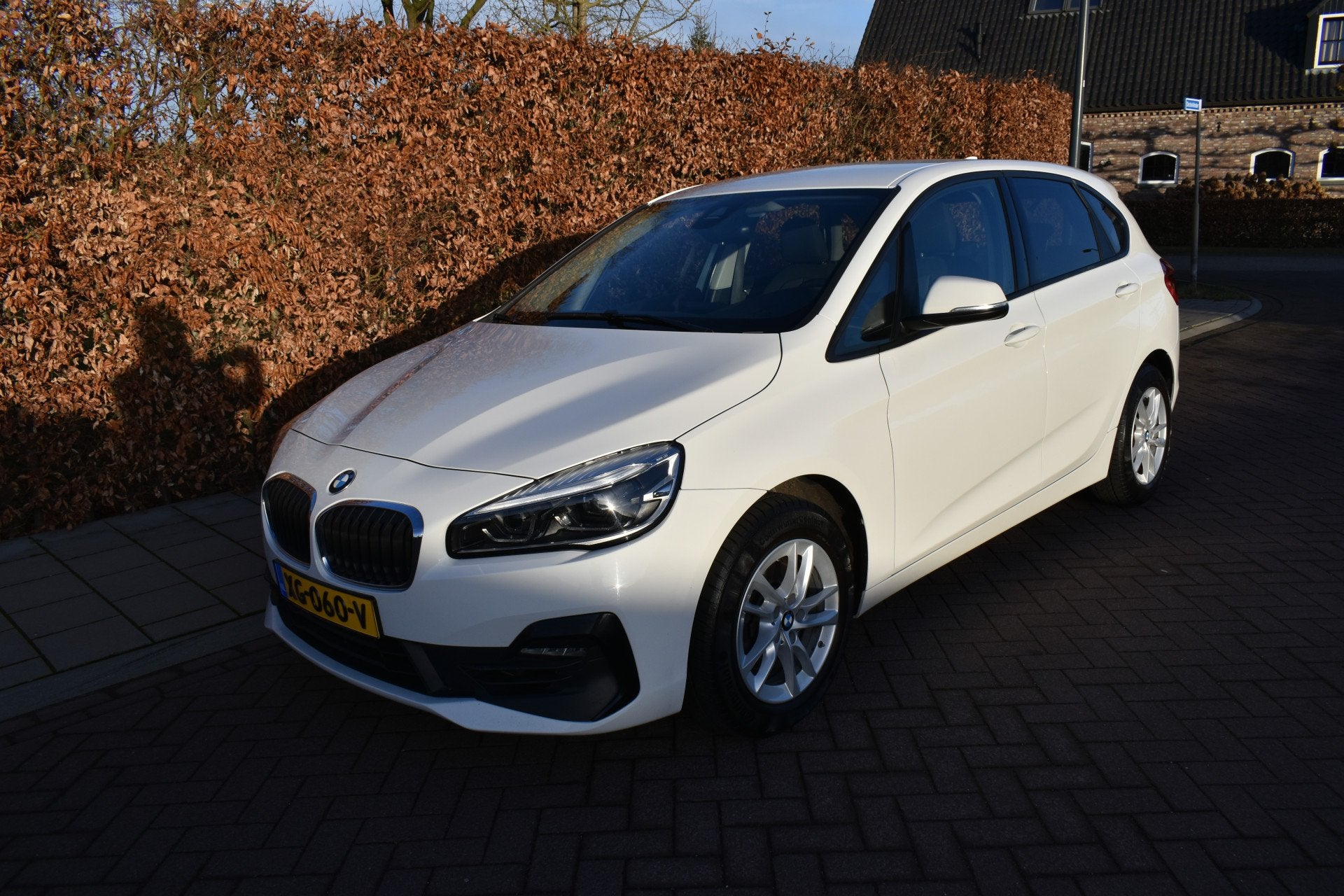 BMW 2 Serie Active Tourer 218i Executive AUT. '19 79DKM TREK, Stof, Gebruikt, Wit, Origineel Nederlands