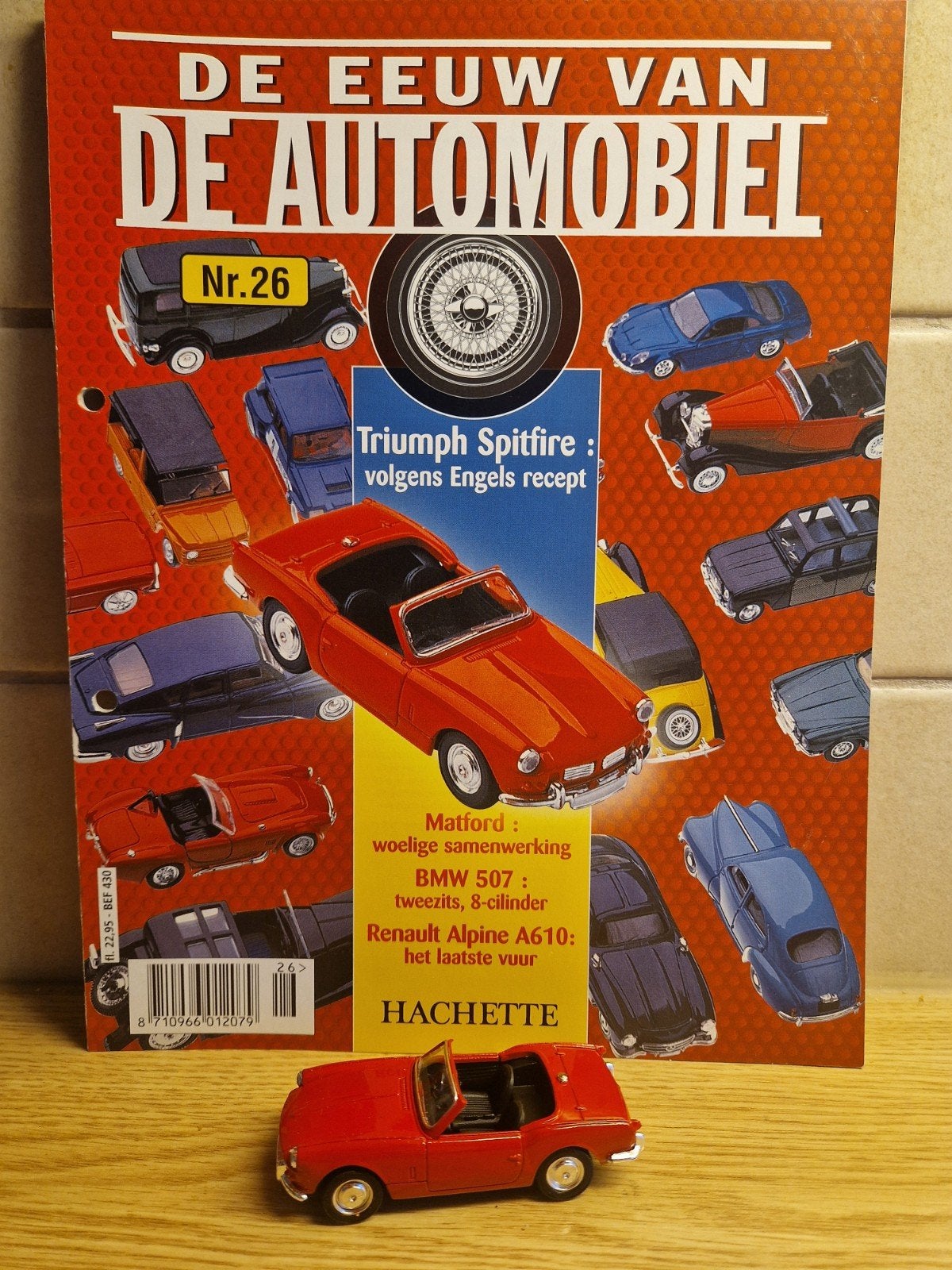 solido triumph spitfire tijdschrift doosje, Hobby en Vrije tijd, Modelauto's | 1:43, Ophalen of Verzenden, Zo goed als nieuw, Auto
