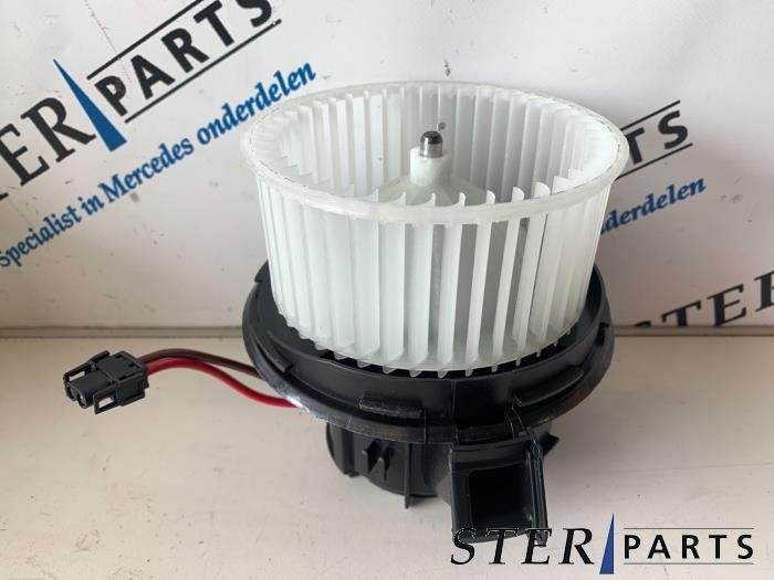 Kachel Ventilatiemotor van een Mercedes C-Klasse, 12 maanden garantie, -, Nieuw, Ophalen of Verzenden