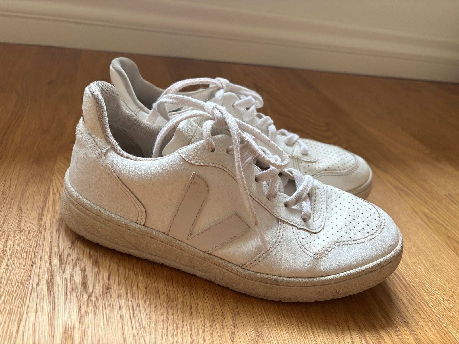 Veja sneakers 38, Kleding | Dames, Schoenen, Wit, Ophalen of Verzenden, Sneakers of Gympen, Zo goed als nieuw
