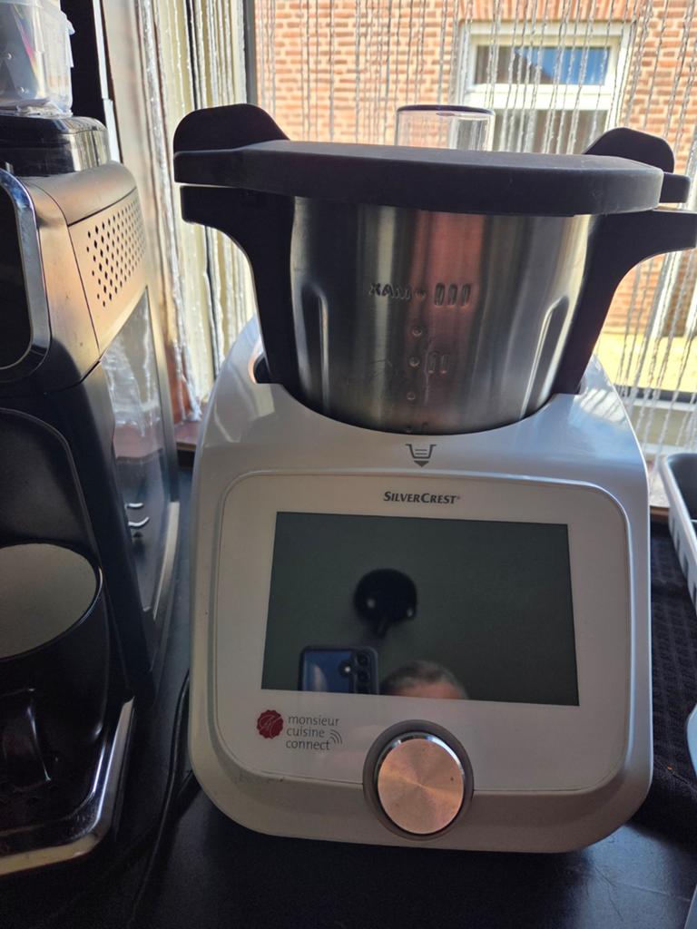 Silvercrest monsieur cuisine connect, 4 liter of meer, Ophalen, Zo goed als nieuw, 3 snelheden of meer