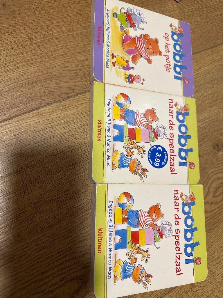 Set van 3 Bobbi Kartonboekjes - Monica Maas (Kluitman), Ophalen of Verzenden, Zo goed als nieuw, 2 tot 3 jaar