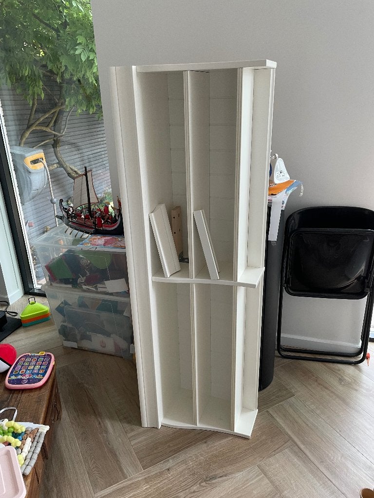 IKEA Liatorp hangmeubel, Huis en Inrichting, Ophalen, Gebruikt, 100 tot 150 cm, Met plank(en)