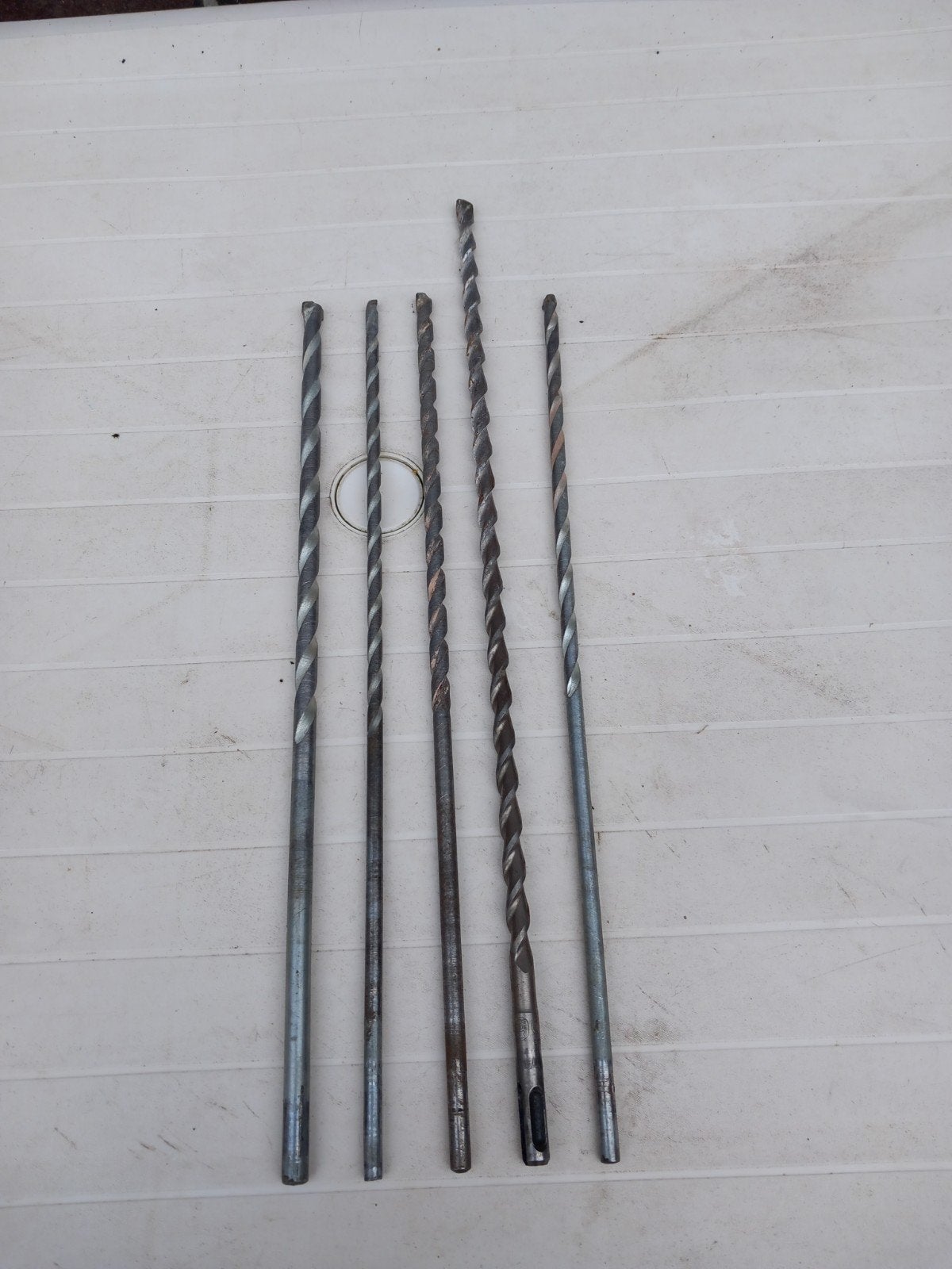 5 steenboren 40 cm ophalen, Ophalen