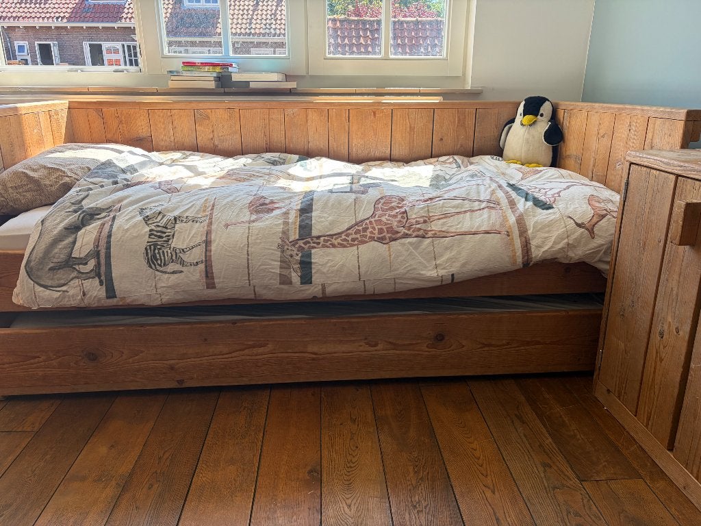 Eenpersoons bed massief eiken/ steigerhout, Ophalen, Gebruikt, 90 cm, Eenpersoons