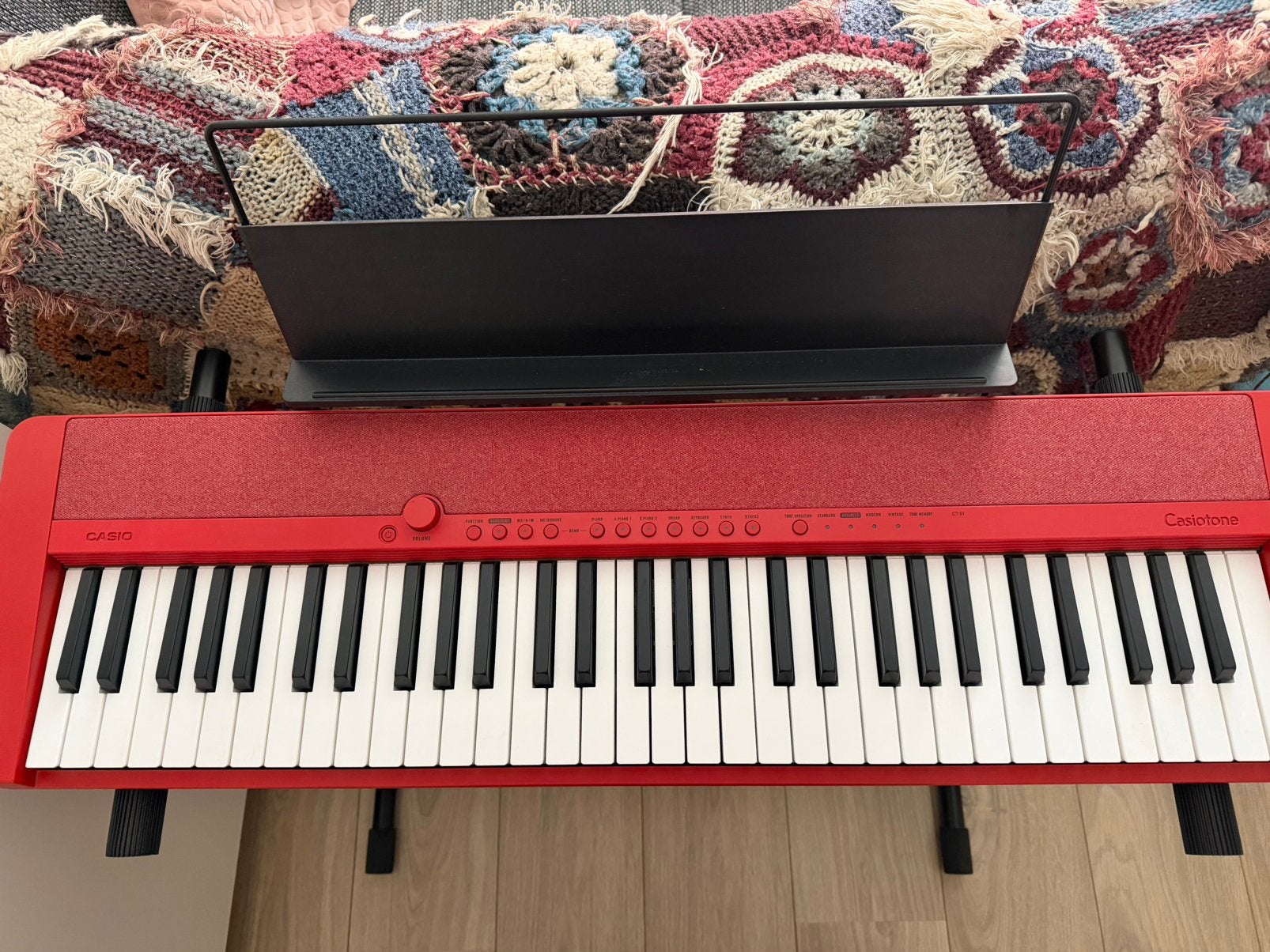 Red Casiotone Keyboard CT-S1RD + Keyboardstand, Muziek en Instrumenten, Keyboards, Ophalen, Casio, 61 toetsen, Zo goed als nieuw