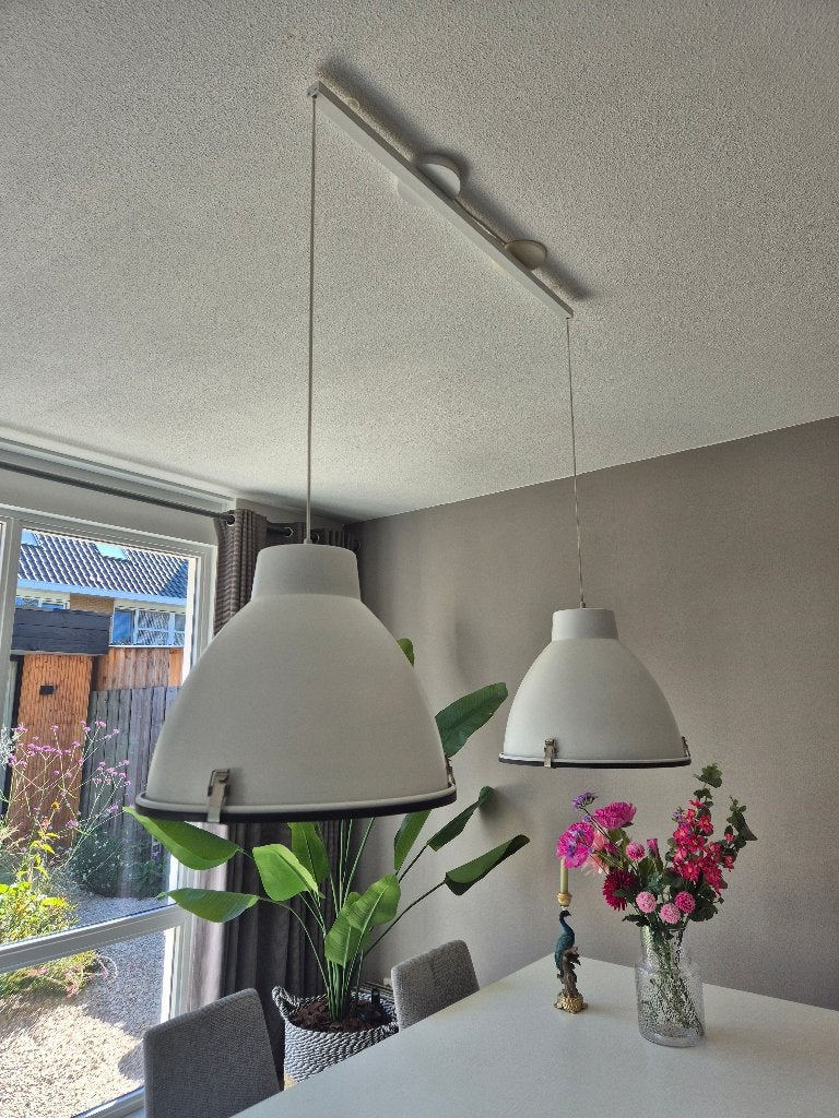 Industriële hanglampen (set van 2), Huis en Inrichting, Lampen | Hanglampen, Ophalen, Gebruikt, E27 (groot)
