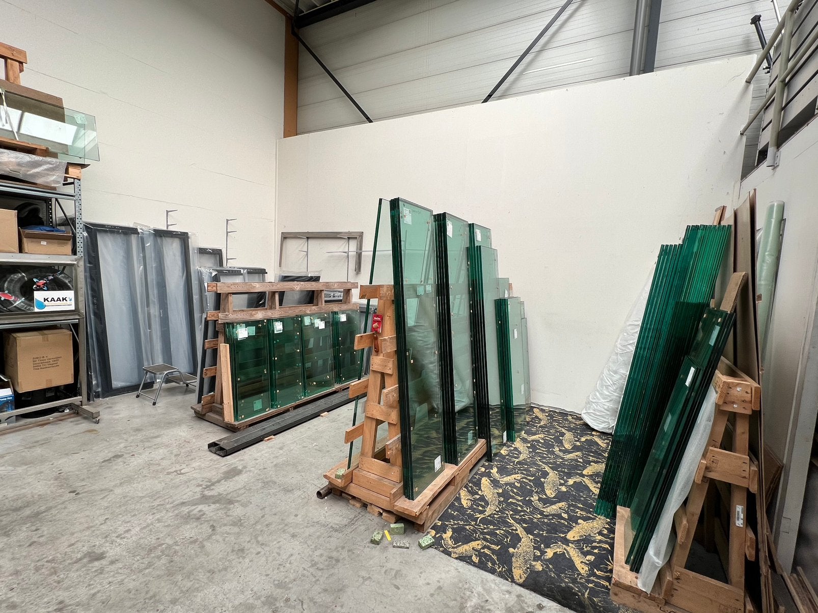 Vijverramen en vijverraam frames | vijverfolie lassen | Koi, Ophalen, Nieuw