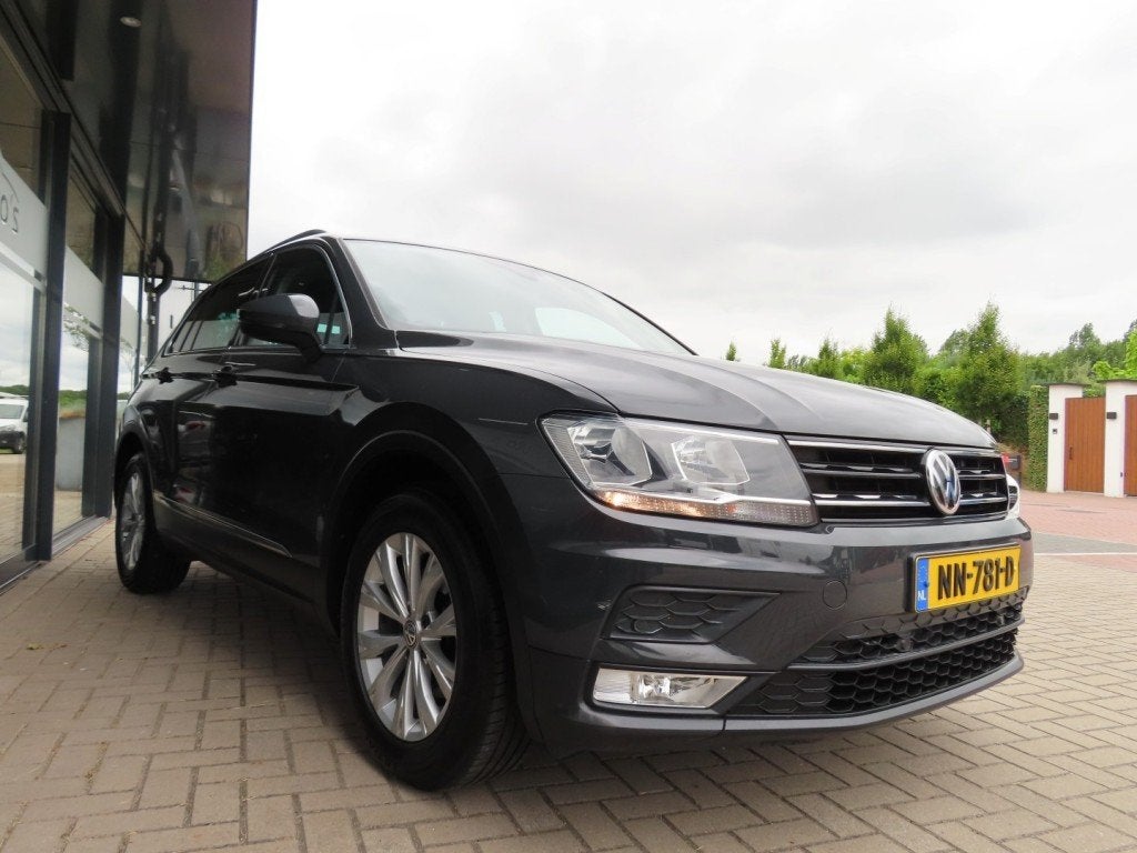 Volkswagen TIGUAN 1.4 TSI Comfortline Ecc Cruise Navi 2x Pdc, Auto's, Voorwielaandrijving, 125 pk, Gebruikt, Euro 6