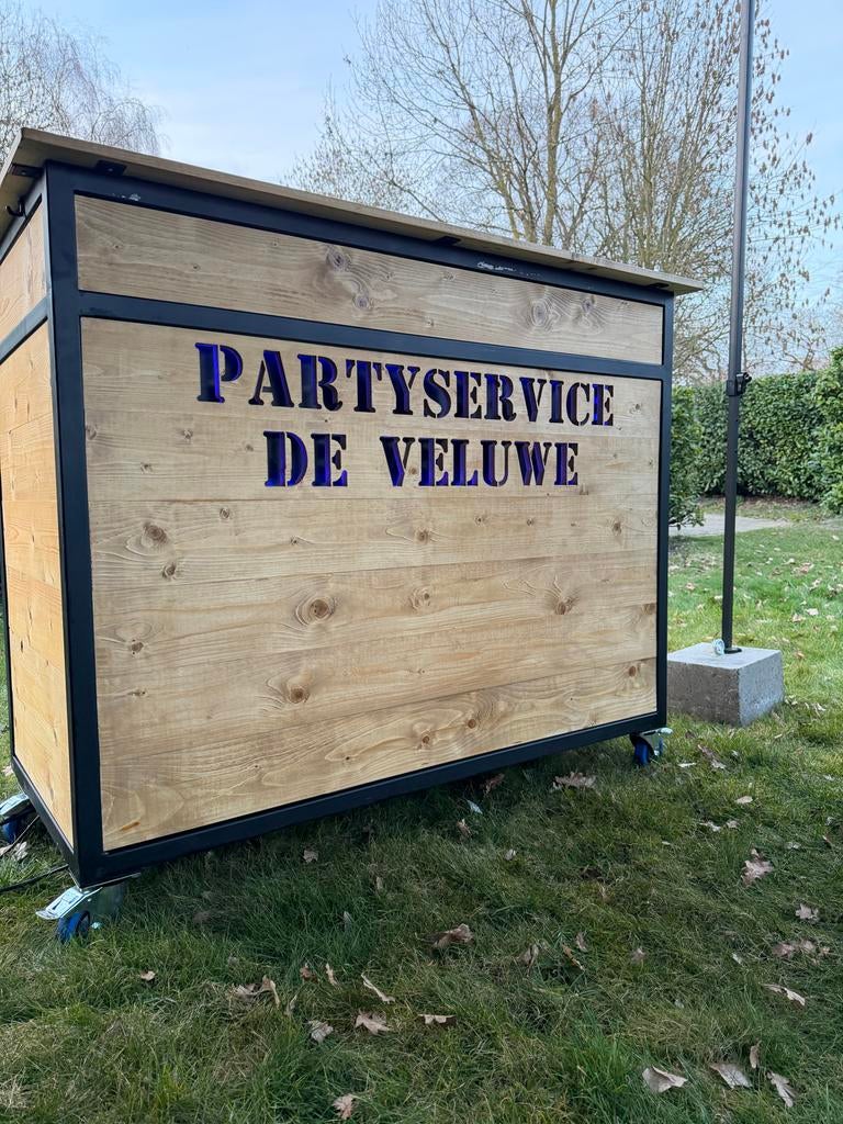 Bar met ledverlichting en koelkast te huur, Ophalen of Verzenden, Gebruikt
