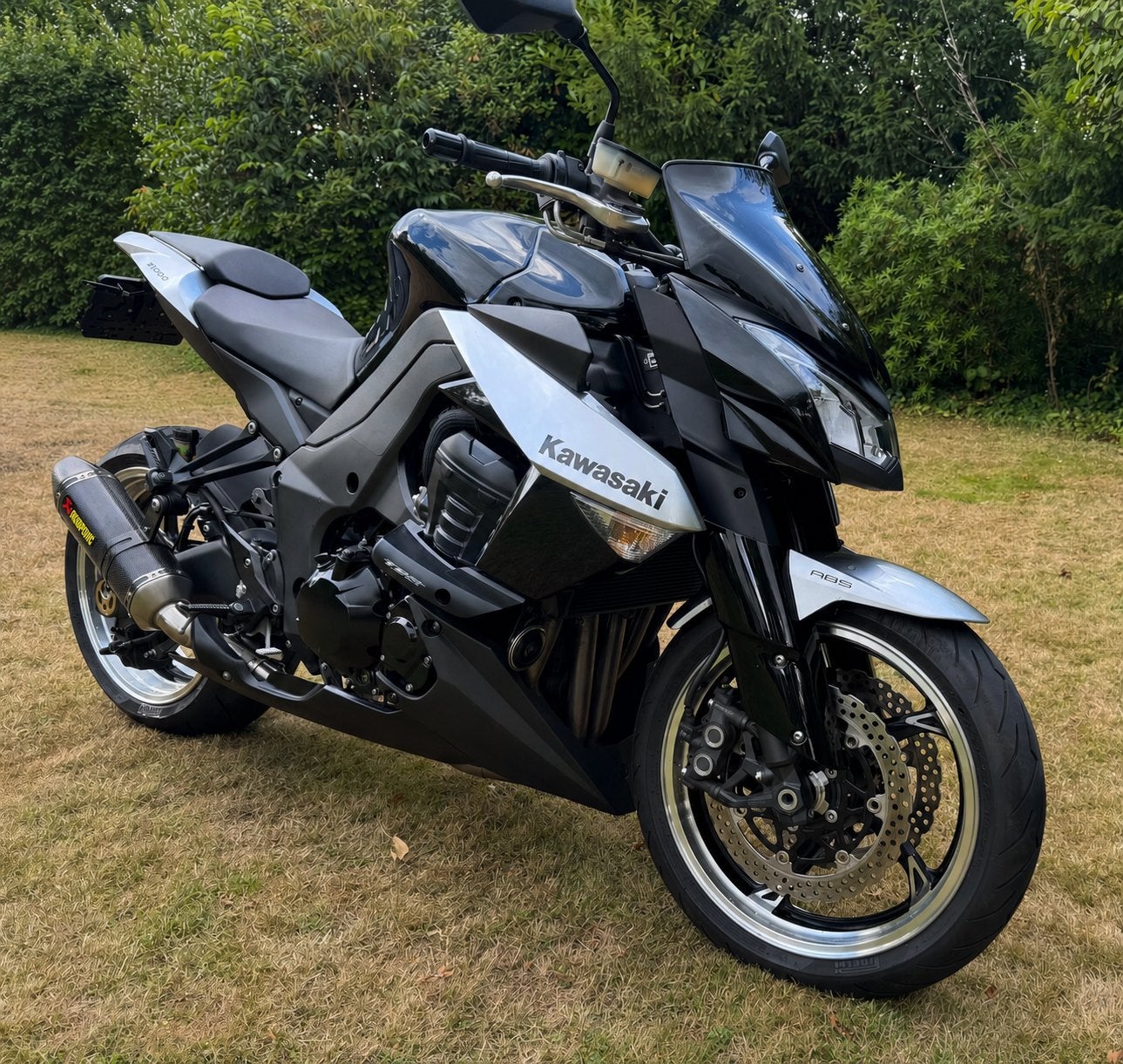 Kawasaki Z1000 ABS | Volledig Akrapovic, Motoren, Motoren | Kawasaki, 4 cilinders, Motorrijbewijs A, Gebruikt, Particulier