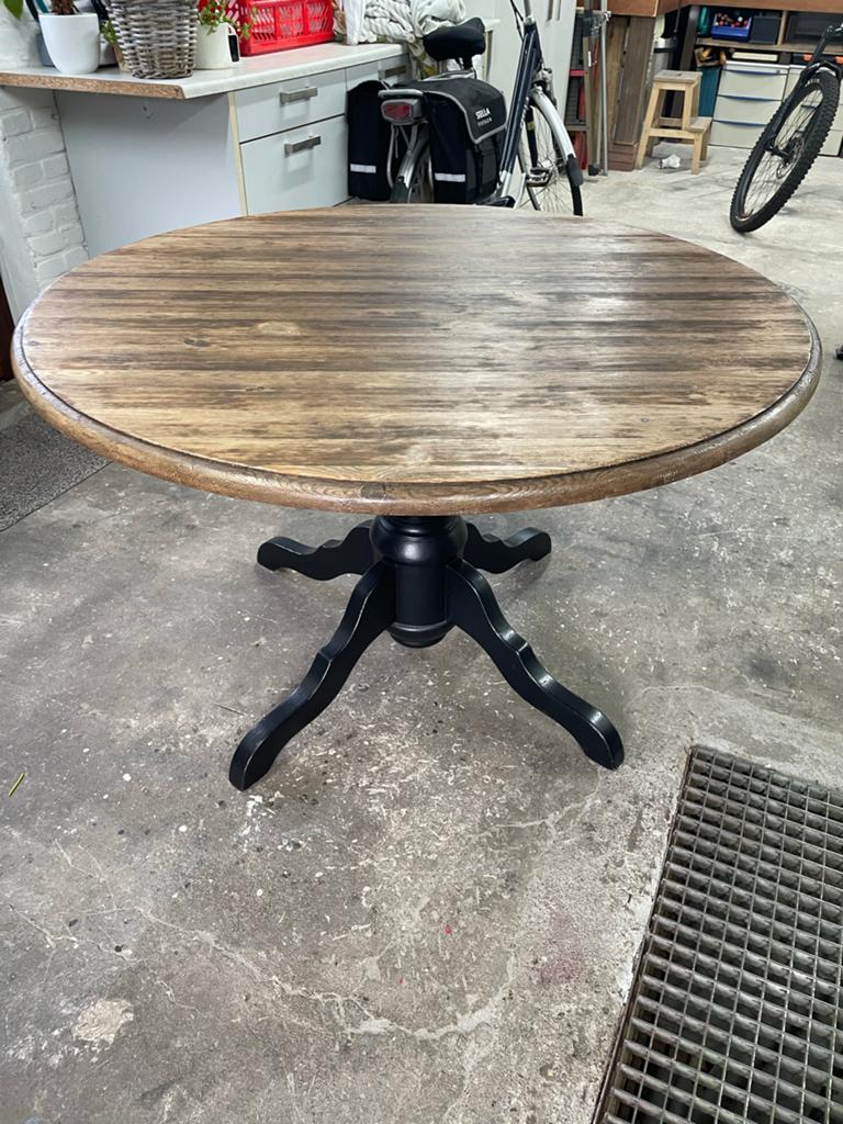 Ronde eettafel met koloniale voet - 120cm, Huis en Inrichting, Ophalen, Gebruikt, 100 tot 150 cm, Rond