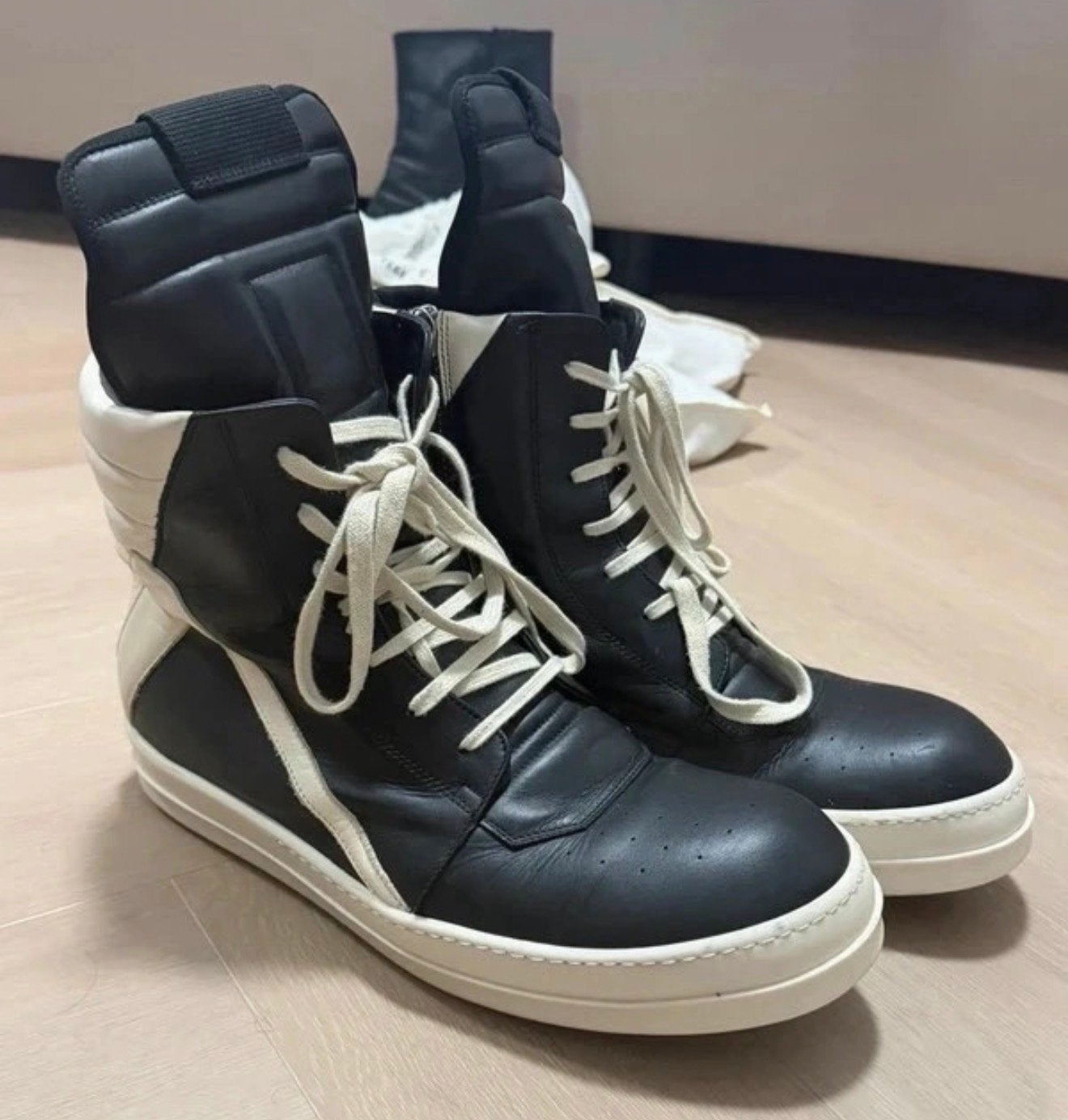 Rick Owens Geobasket Sneakers Zwart/Wit - Maat 46, Ophalen of Verzenden, Gedragen, Zwart, Sneakers of Gympen