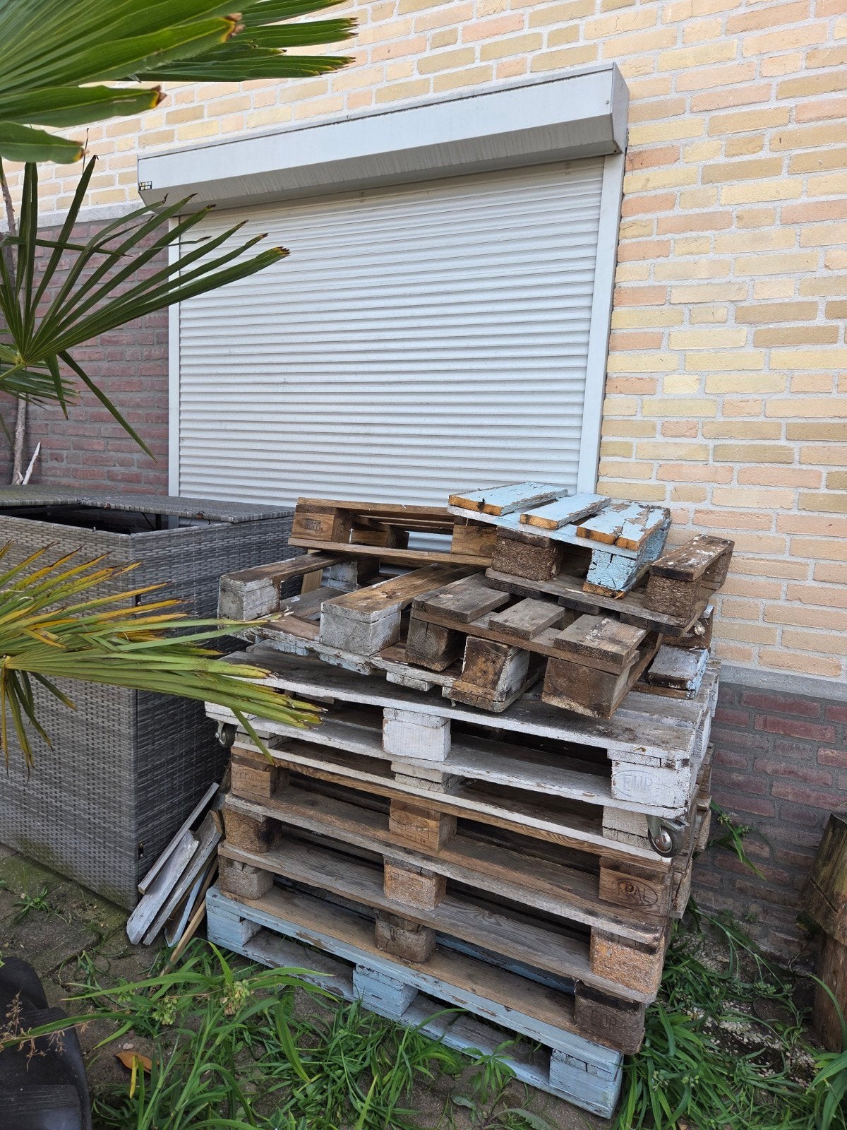 Gratis Gebruikte Pallets - Diverse Maten en Houtsoorten, Doe-het-zelf en Verbouw, Hout en Planken, Gebruikt, Ophalen of Verzenden