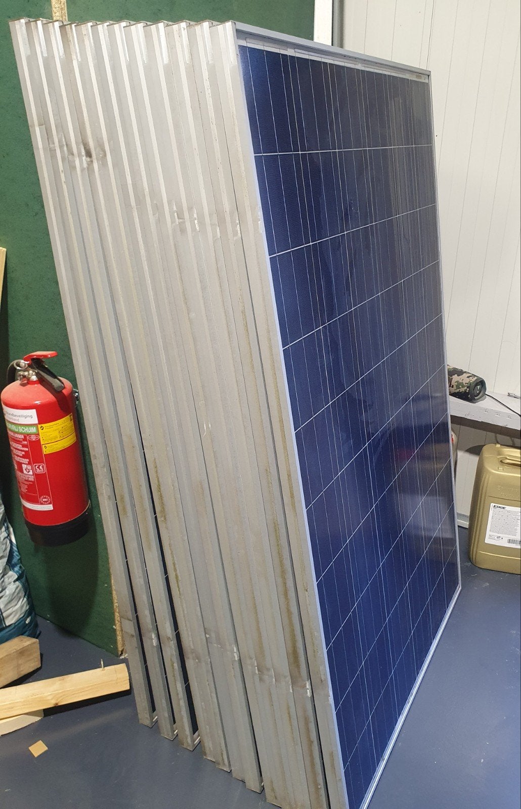 Zonnepanelen set met omvormer en onderconstructie, Ophalen, Gebruikt, 200 wattpiek of meer, Onbekend